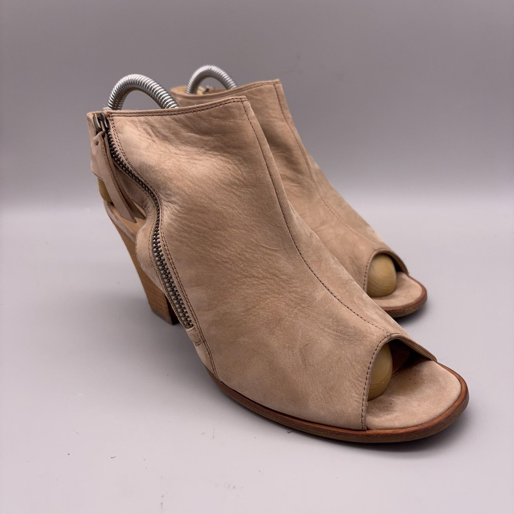 Paul Green Heels Womens Size 6.5 Beige Leather Slingback Peep Toe Block Shoes